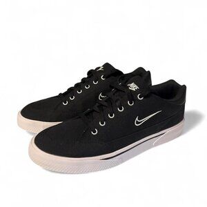 Nike GTS 97 casual sneakers in black with a white sole. Women's size 9.